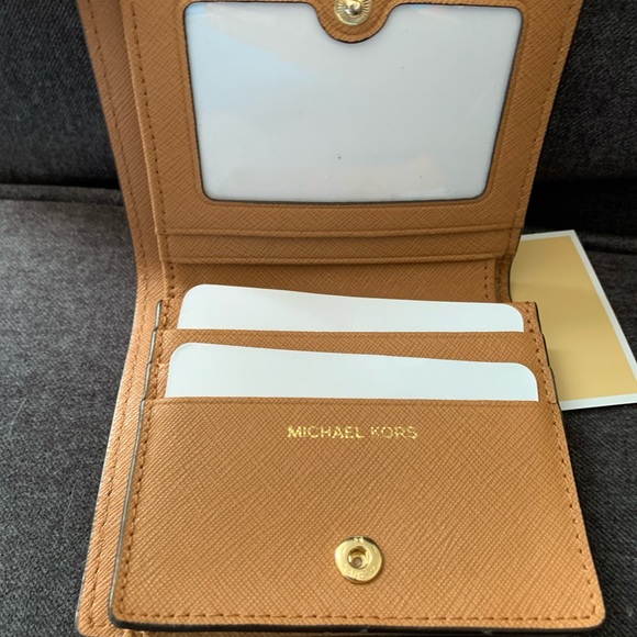 MK pebble leather brown wallet - Picture 3 of 12